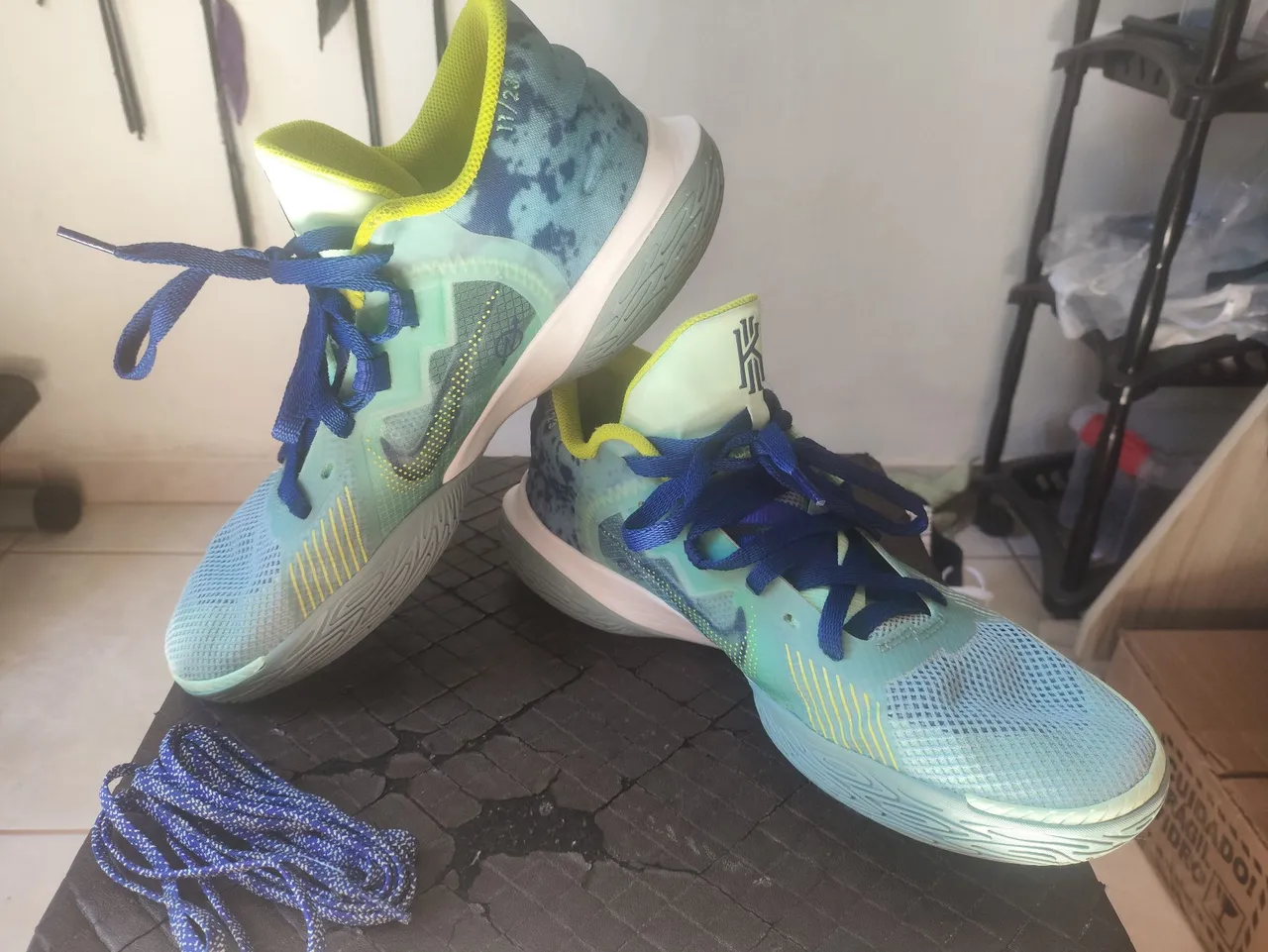 Tênis Nike Basquete Kyrie Flytrap 5 Tam 43