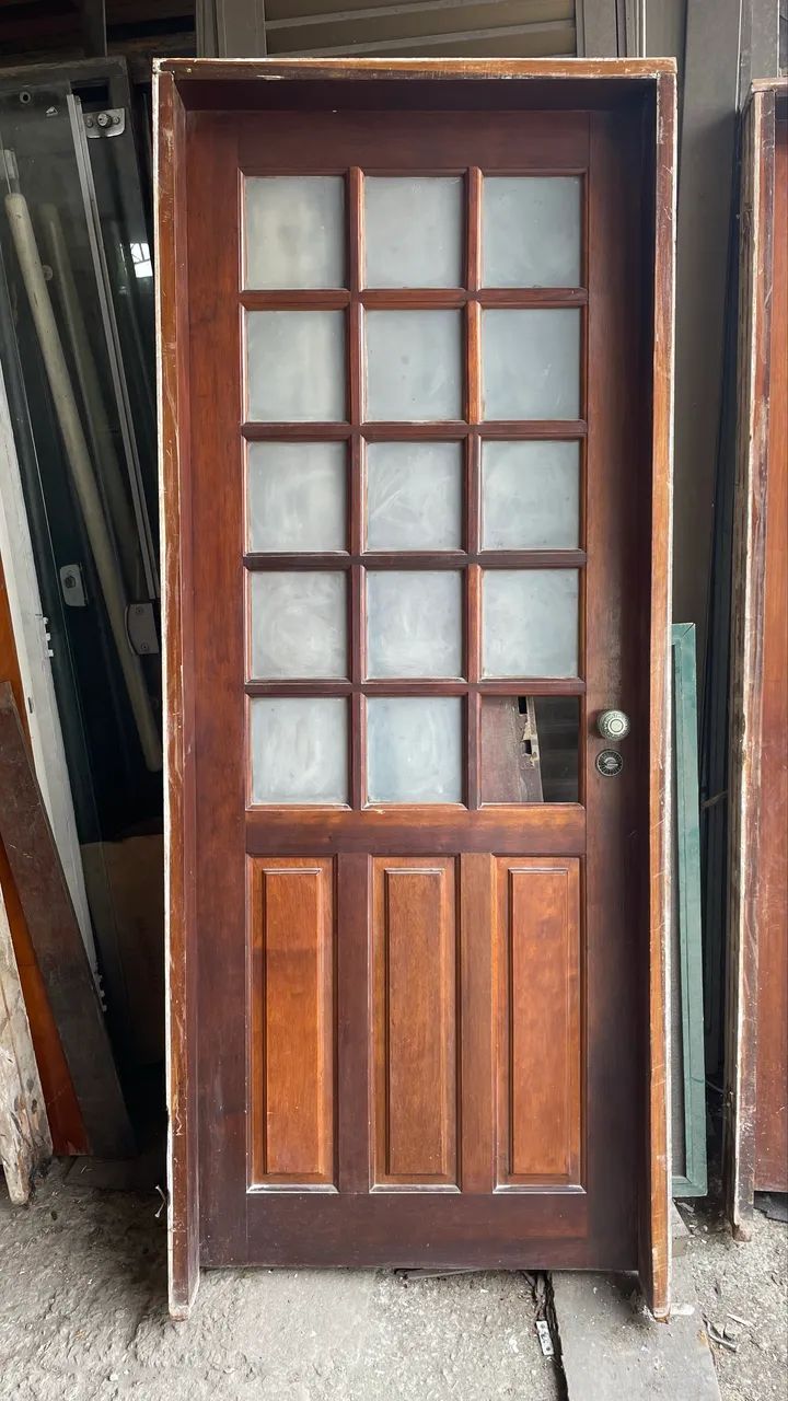 Porta de Madeira Maciça - 0,80 x 2,1064750514351233120