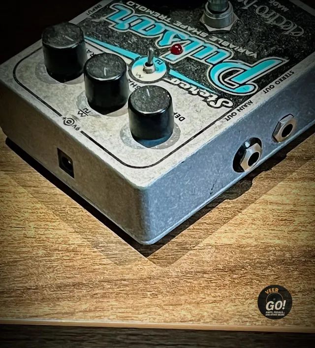 Pedal Tremolo Electro Harmonix EHX Pulsar - Instrumentos