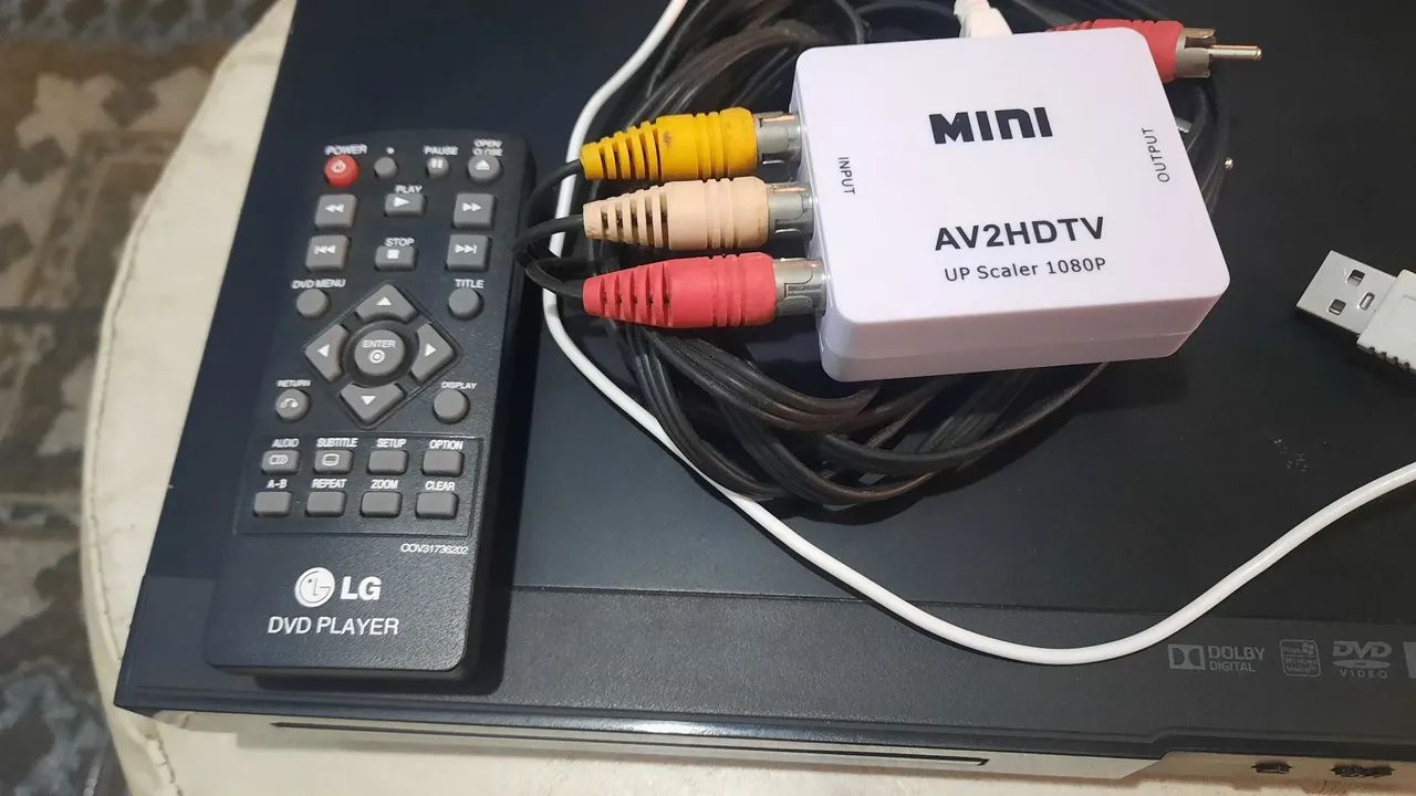 DVD Player LG DP132 com Conversor AV2HDTV - Foto 2
