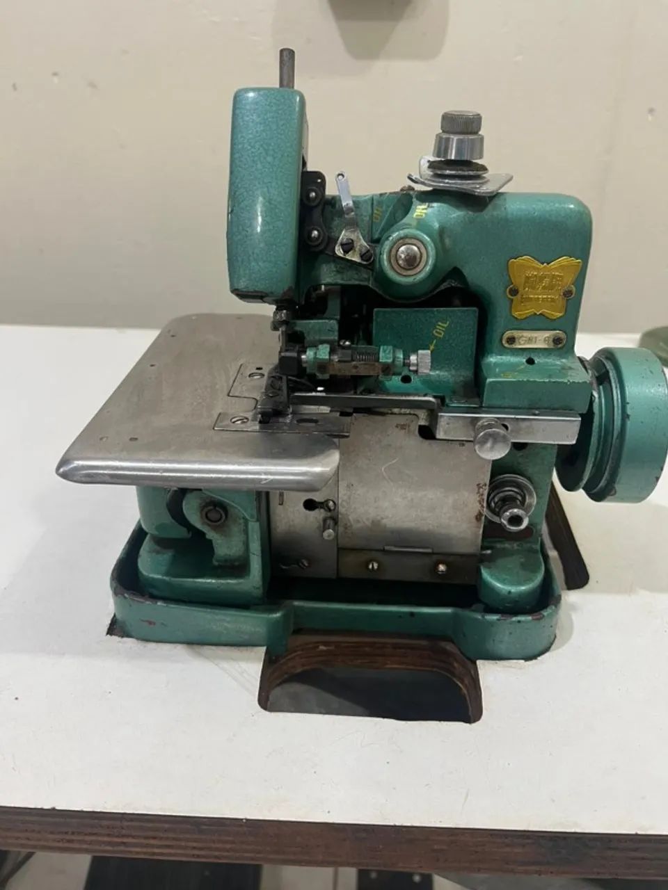 Maquina de Costura overlok Butterfly - Foto 5