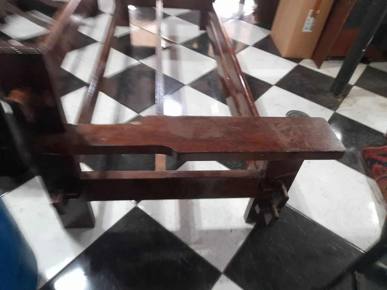 Sofa atribuído a jean gillon anos 70 - Foto 5
