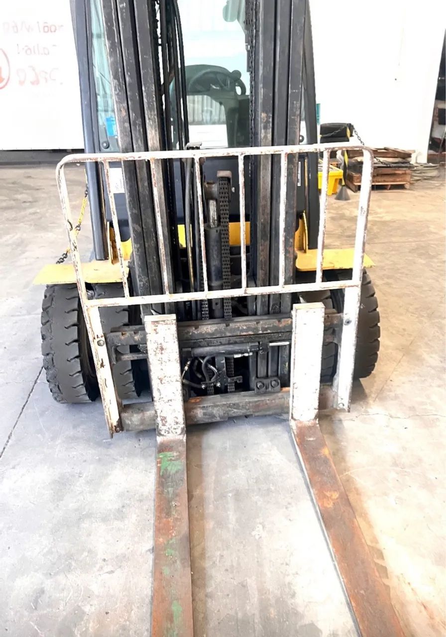 Empilhadeira Yale GP070VX ano 2014, à Diesel, com ar condicionado, em SP - Foto 2