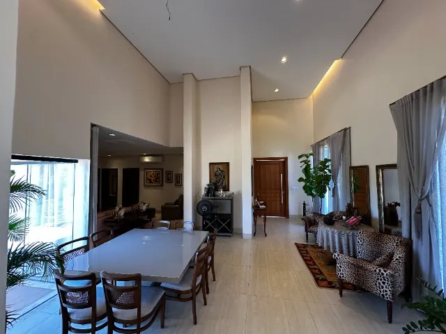 Casa terreno no Condomínio Polinésia