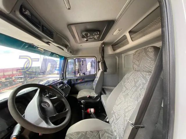 MB/Atron 1635S 2014 - Foto 4