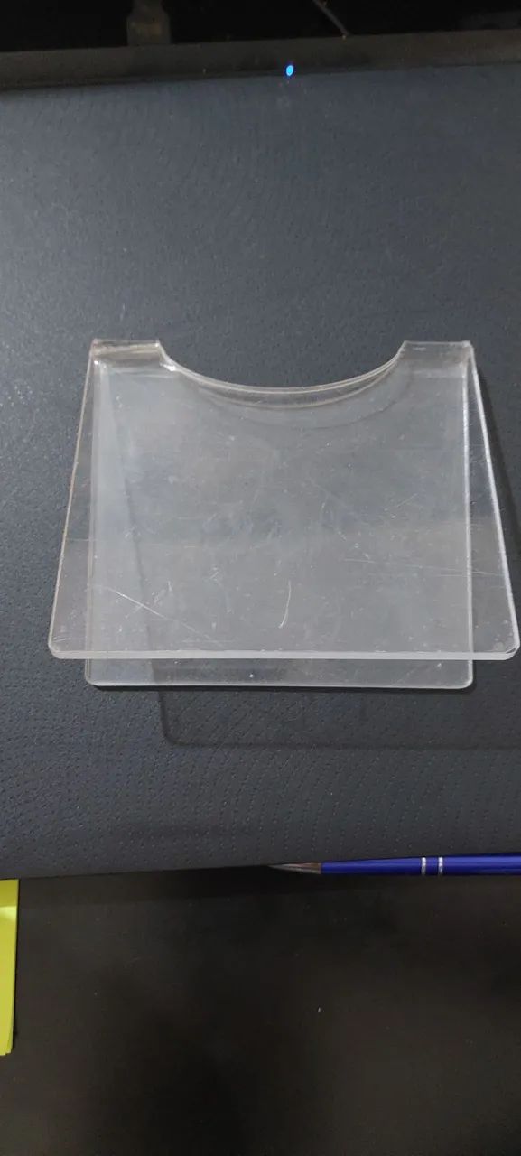 Acrylic Crepe/Pastel Stand