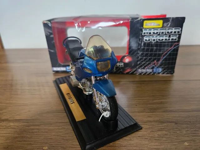Moto miniatura R1100 RS 1:13 - Foto 2