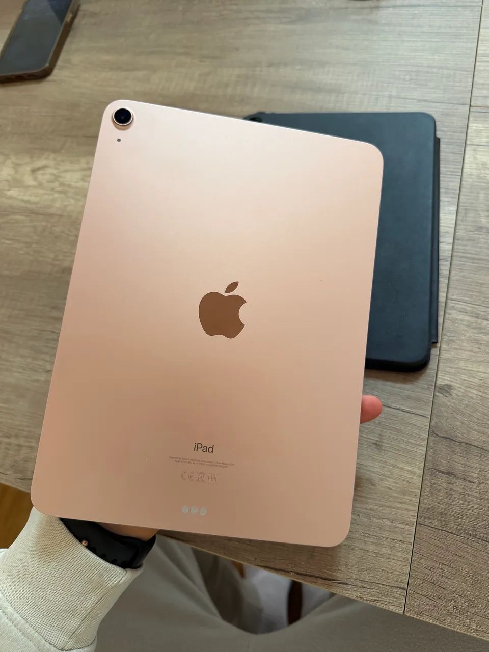 iPad Air 4th Generation　本体 Ipad Air Apple 4 Geração 64GB Azul | Amazon.com.br
