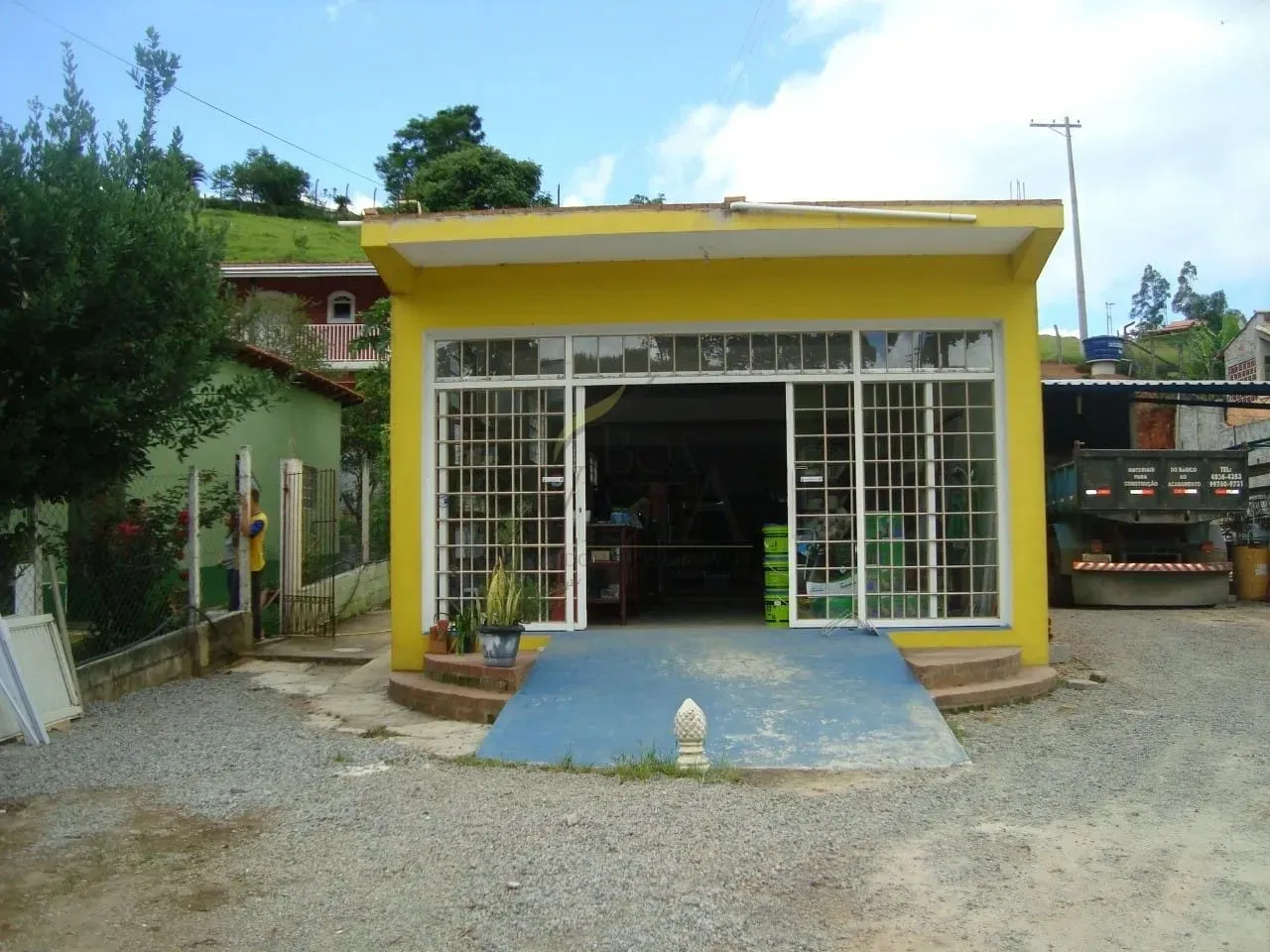 Galpão à venda para ponto comercial - 2 Vagas, área útil 120M², terreno de 1000 metros, co
