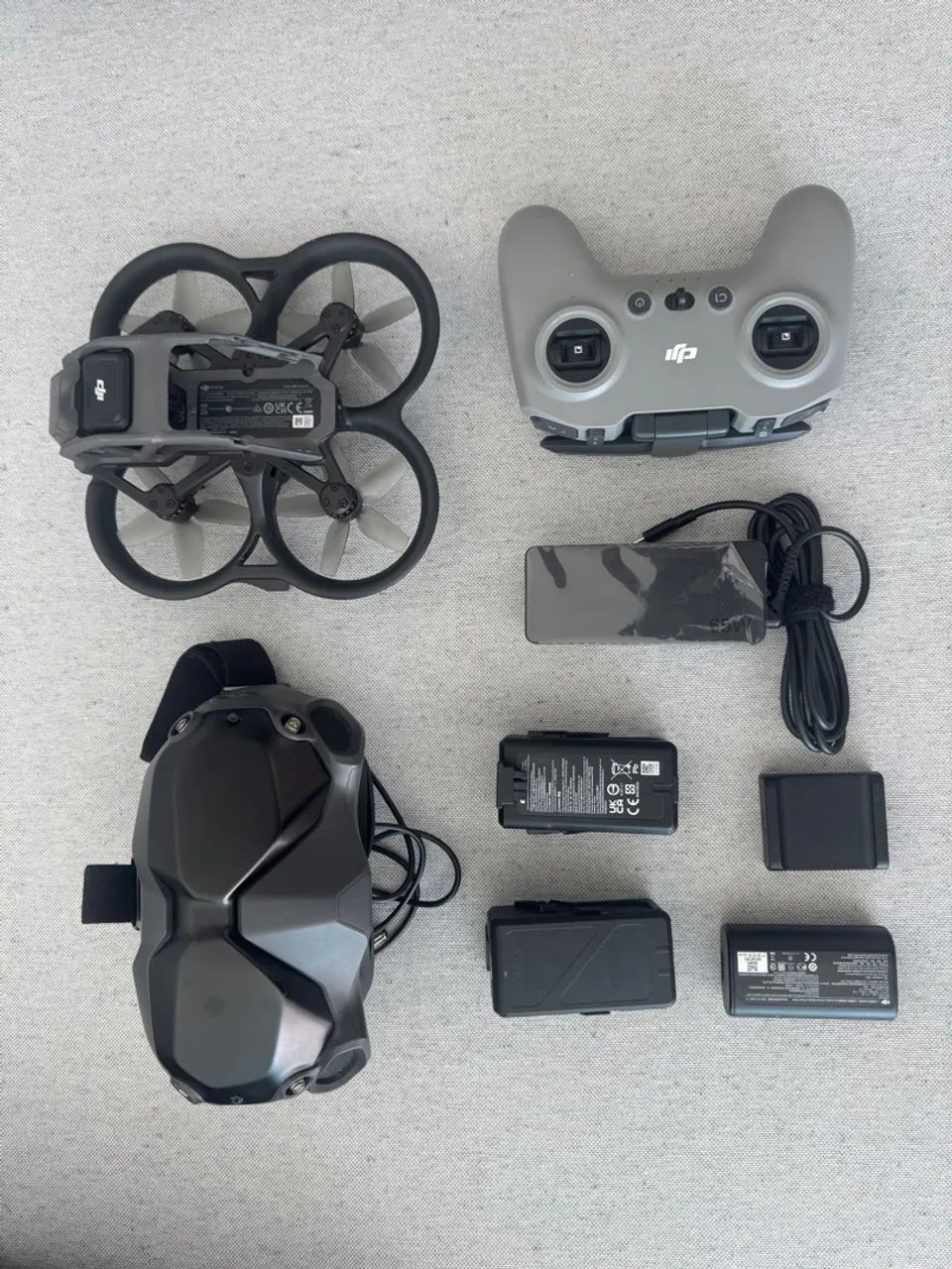 Drone DJI Avata Explorer Combo FPV Controller 2 - Foto 5