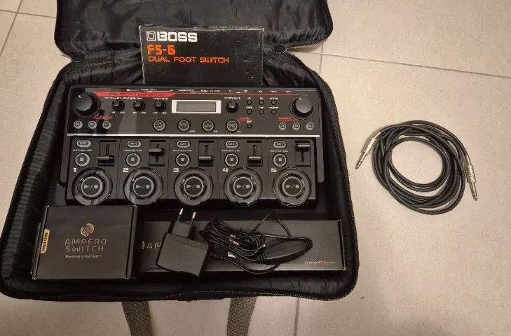 Boss RC-505 + Ampero Control + Ampero Switch + Boss FS-6 - Foto 2