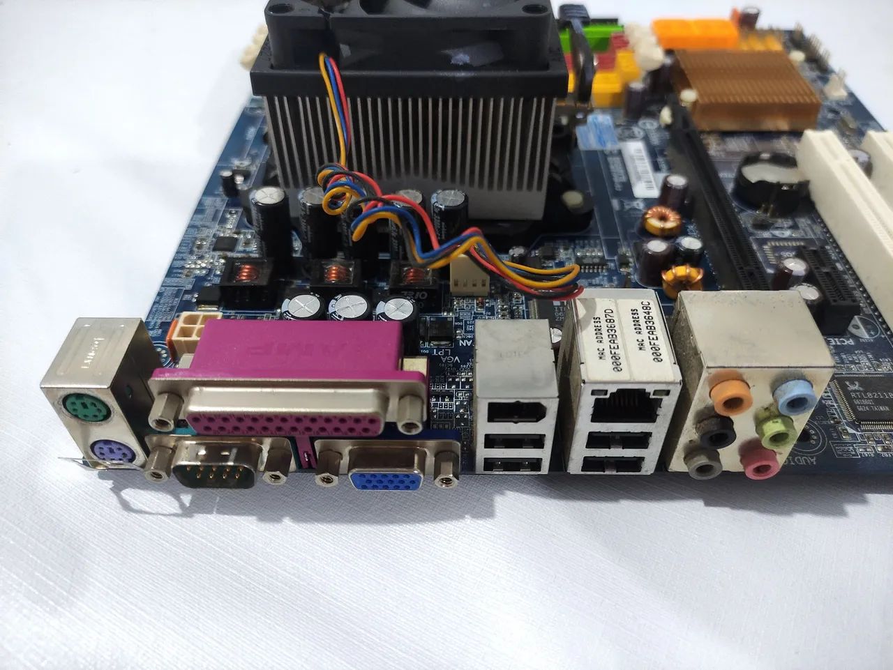 Kit Placa-Mãe Gigabyte GA-M61PM-S2 + AMD Athlon X2 64 + 4GB + HD40GB - Foto 3