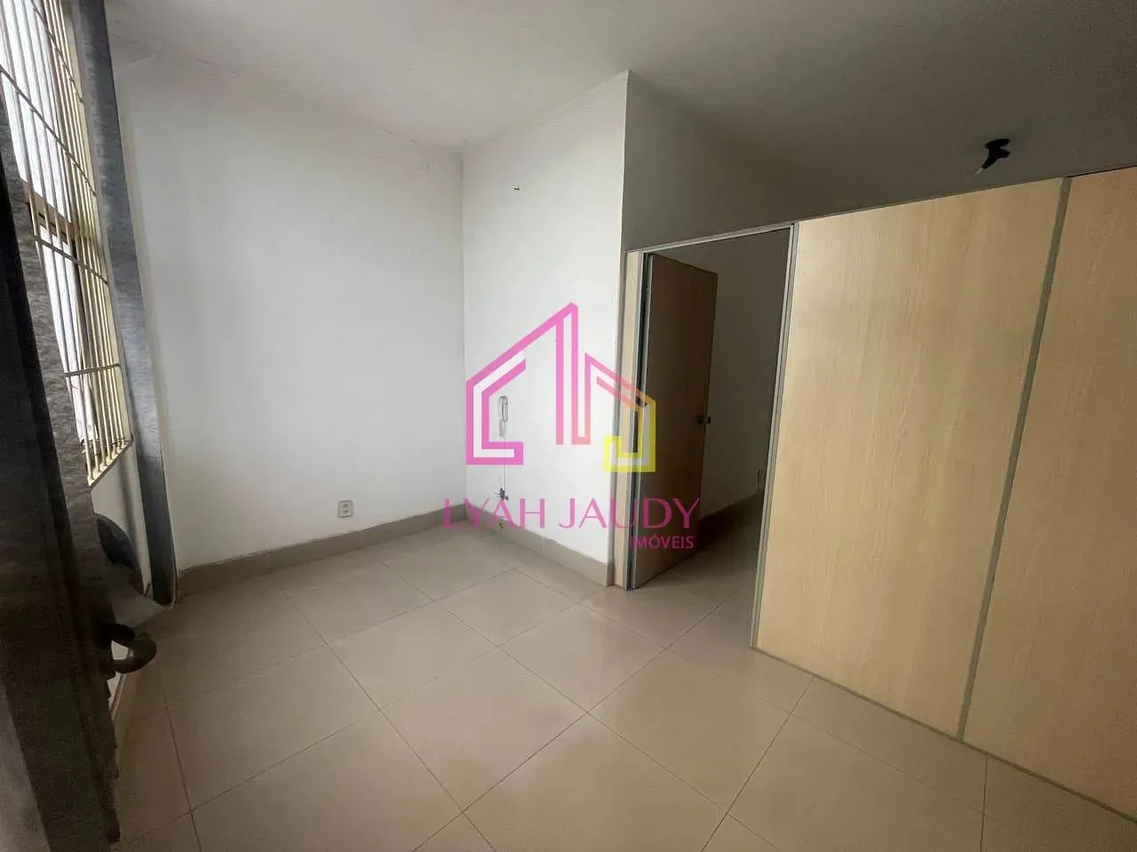 SALA para locação, Pico do Amor, Cuiabá-MT, Av. General de Mello, 39 M² úteis, DIVISÓRIAS,