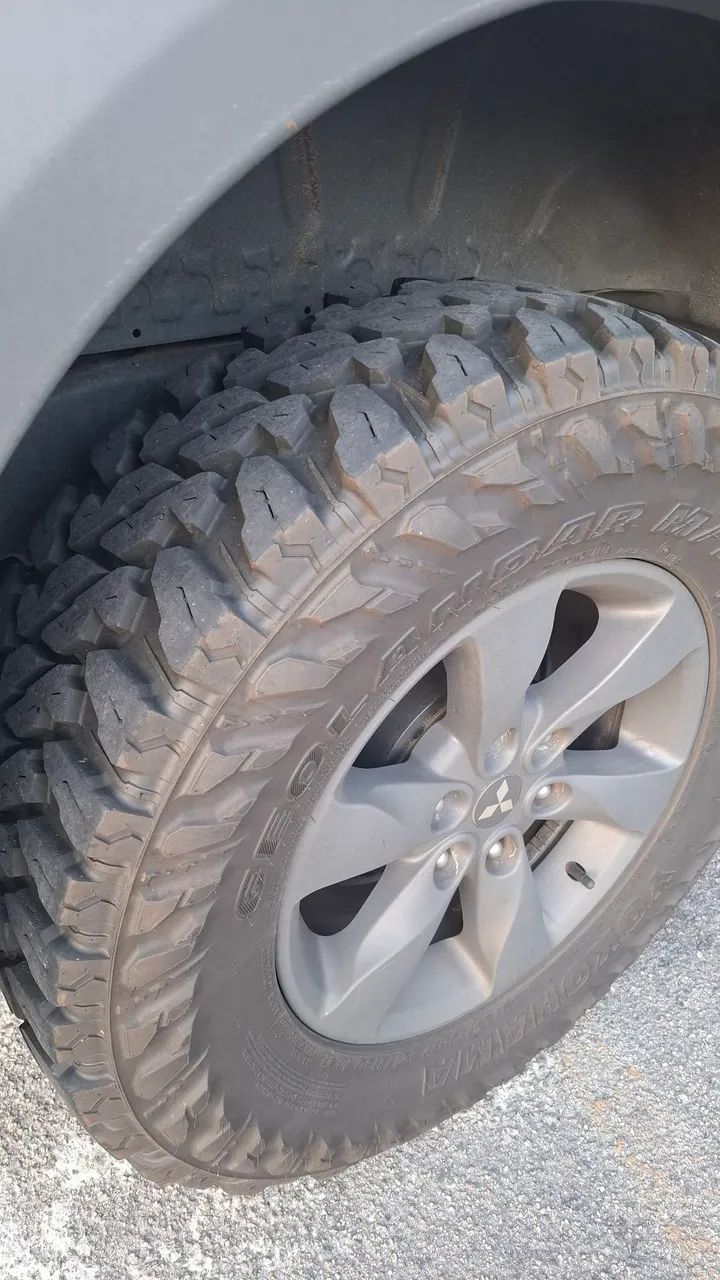 Pneu 265/70r17 - Foto 3