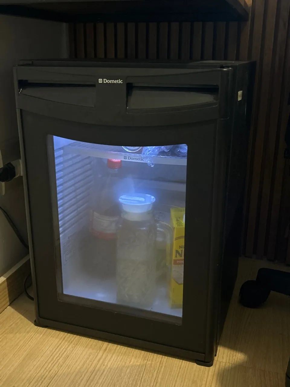 Geladeira Dometic