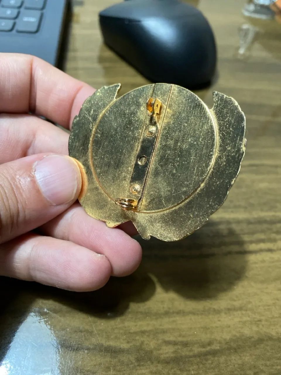 Broche de metal da ONU - Foto 2