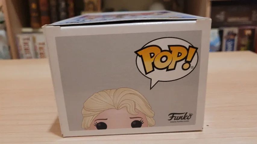 Funko Pop - Frozen 2 - Elsa 594 Exc. Amazon - Foto 5