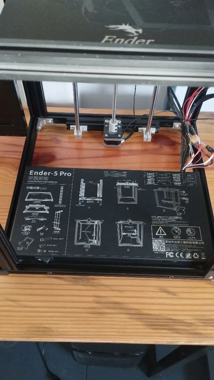 Impressora 3D Ender 5 semi nova com pouco tempo de uso  - Foto 2