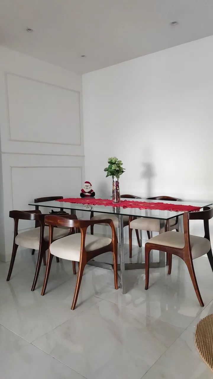 Mesa com tampo de vidro e base em inox - Foto 3