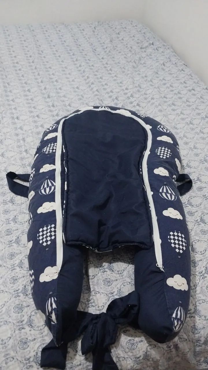 Travesseiro de amamentação para bebê + Ninho- Azul com nuvens - Foto 3