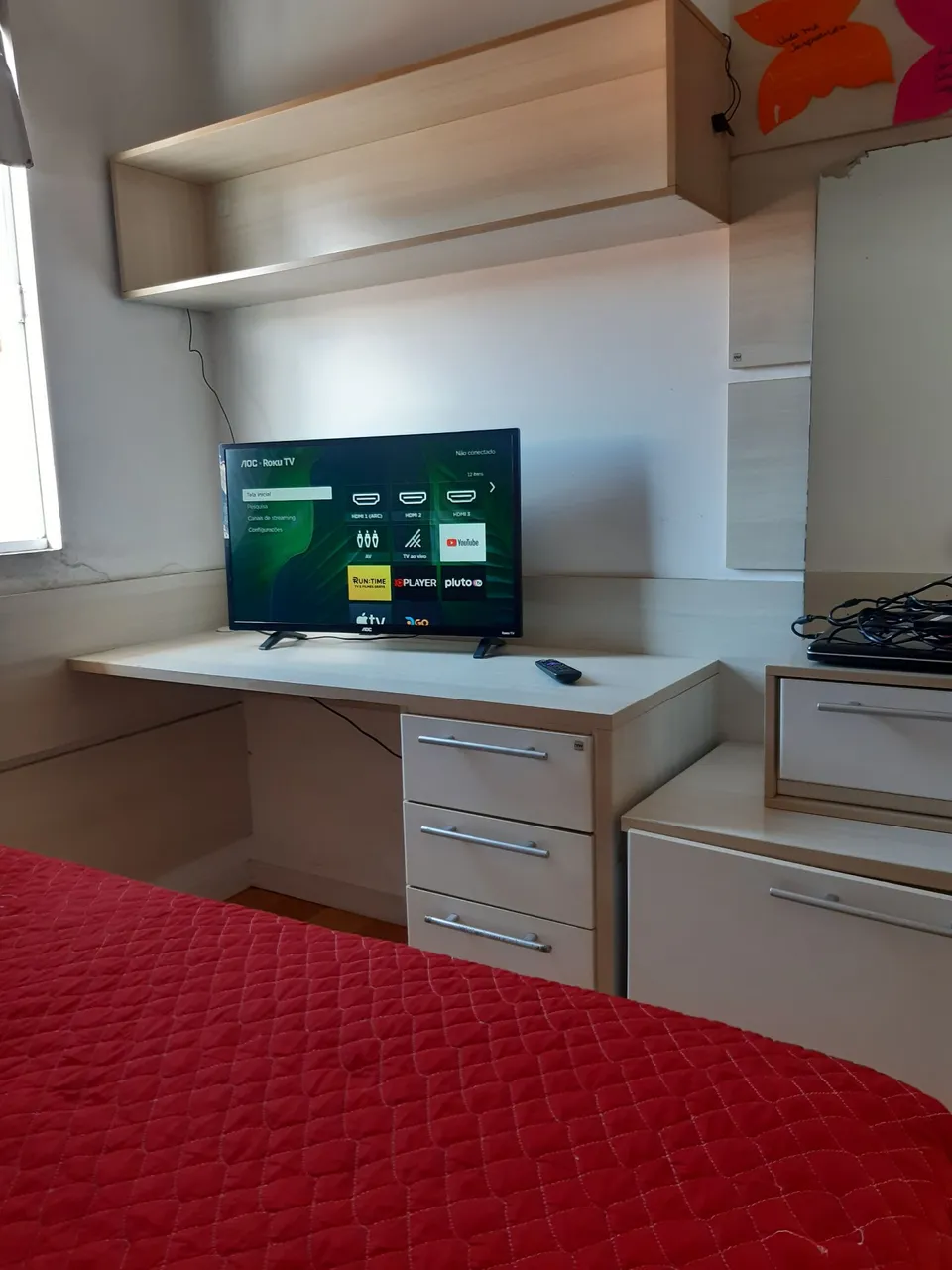 Quarto imobiliado mensal Somente para mulheres