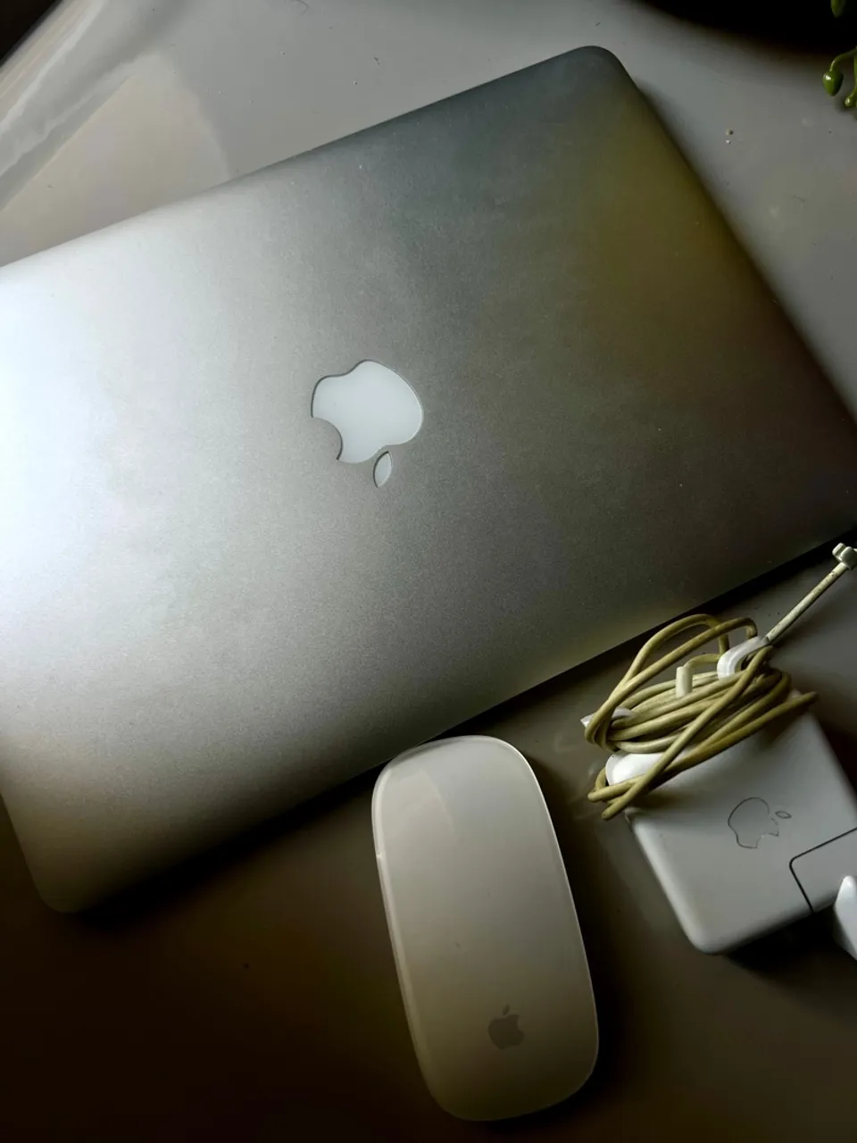 Apple MACBOOK AIR 2017 USADO 13
