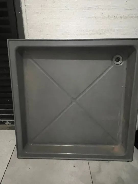 Piso box cinza