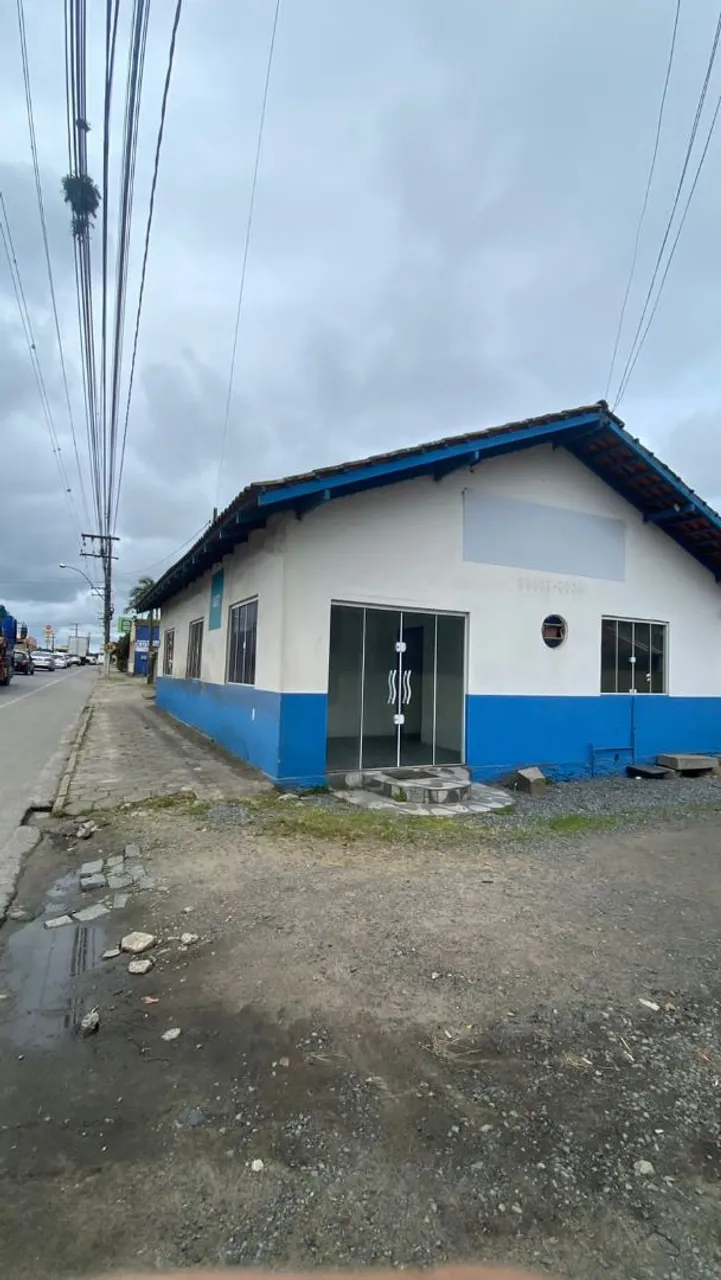 São Francisco do Sul-SC Bairro Rocio Grande Alugo Ponto comercial . 900.00