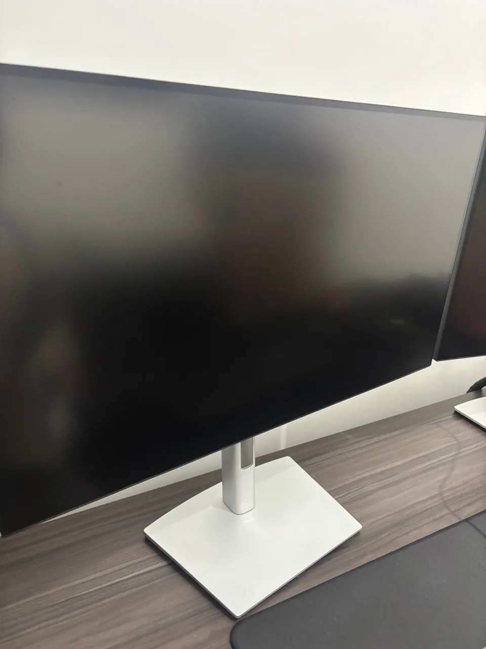 Monitor Dell Ultrsharp, 27 pol, QHD - U2722D