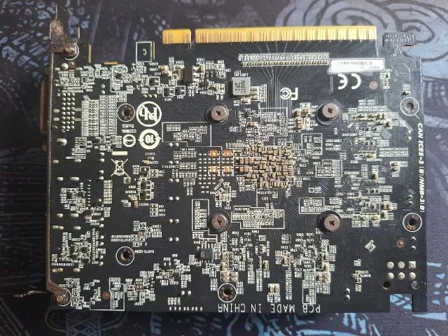 GTX 1650 OC Gigabyte - Foto 2