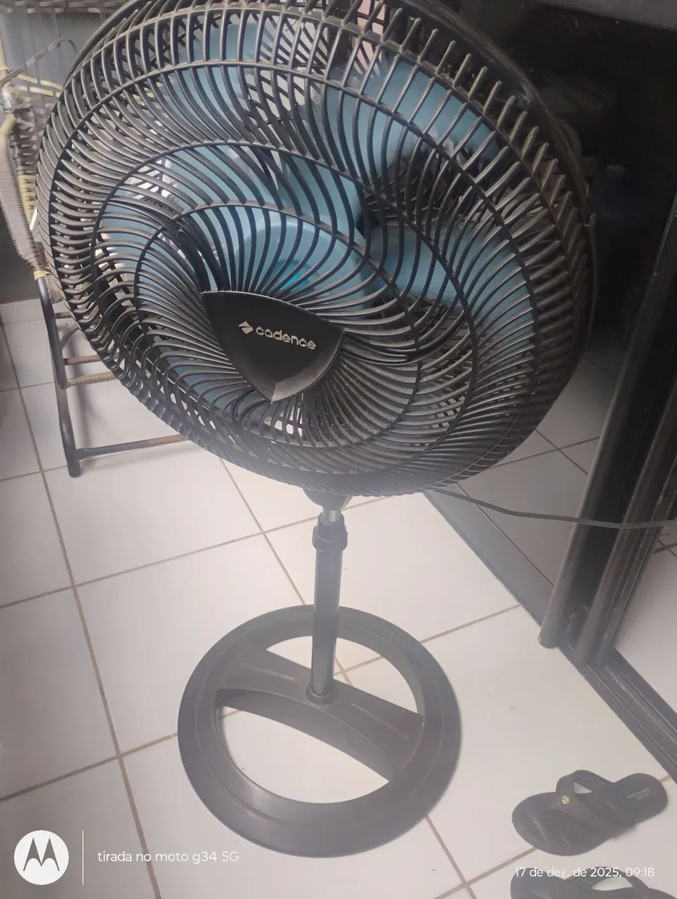 Ventilador com pedestal por 150,00. - Foto 2