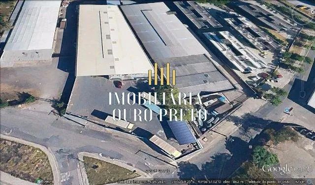 Galpão com 3000m² á venda no Bairro Universitários. - Foto 2