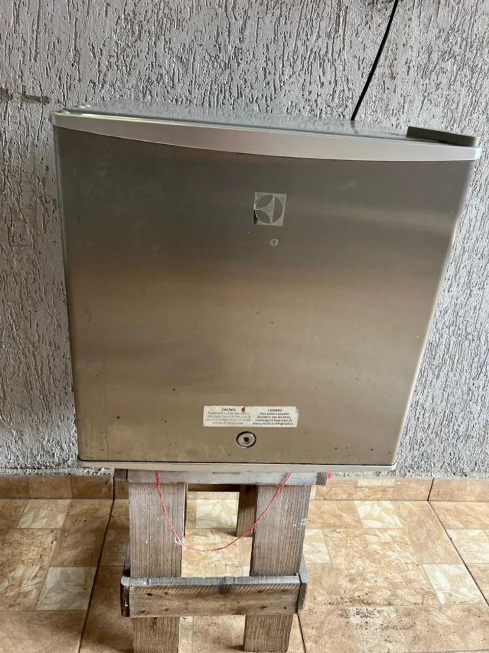 Frigobar eletrolux 50lts conservado  - Foto 2