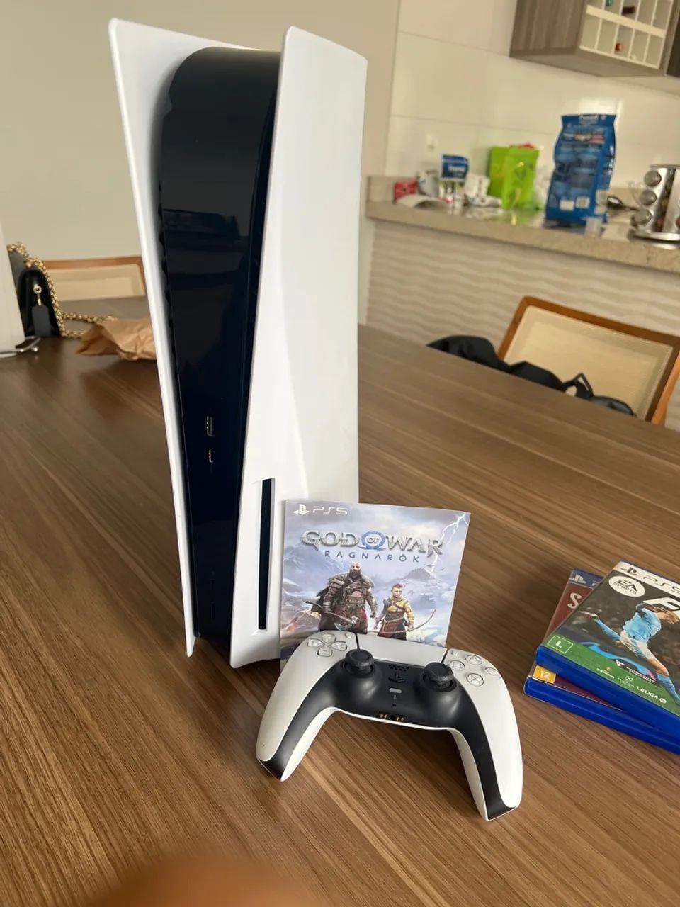 PS5 + God of War Ragnarok + Controle + Jogos