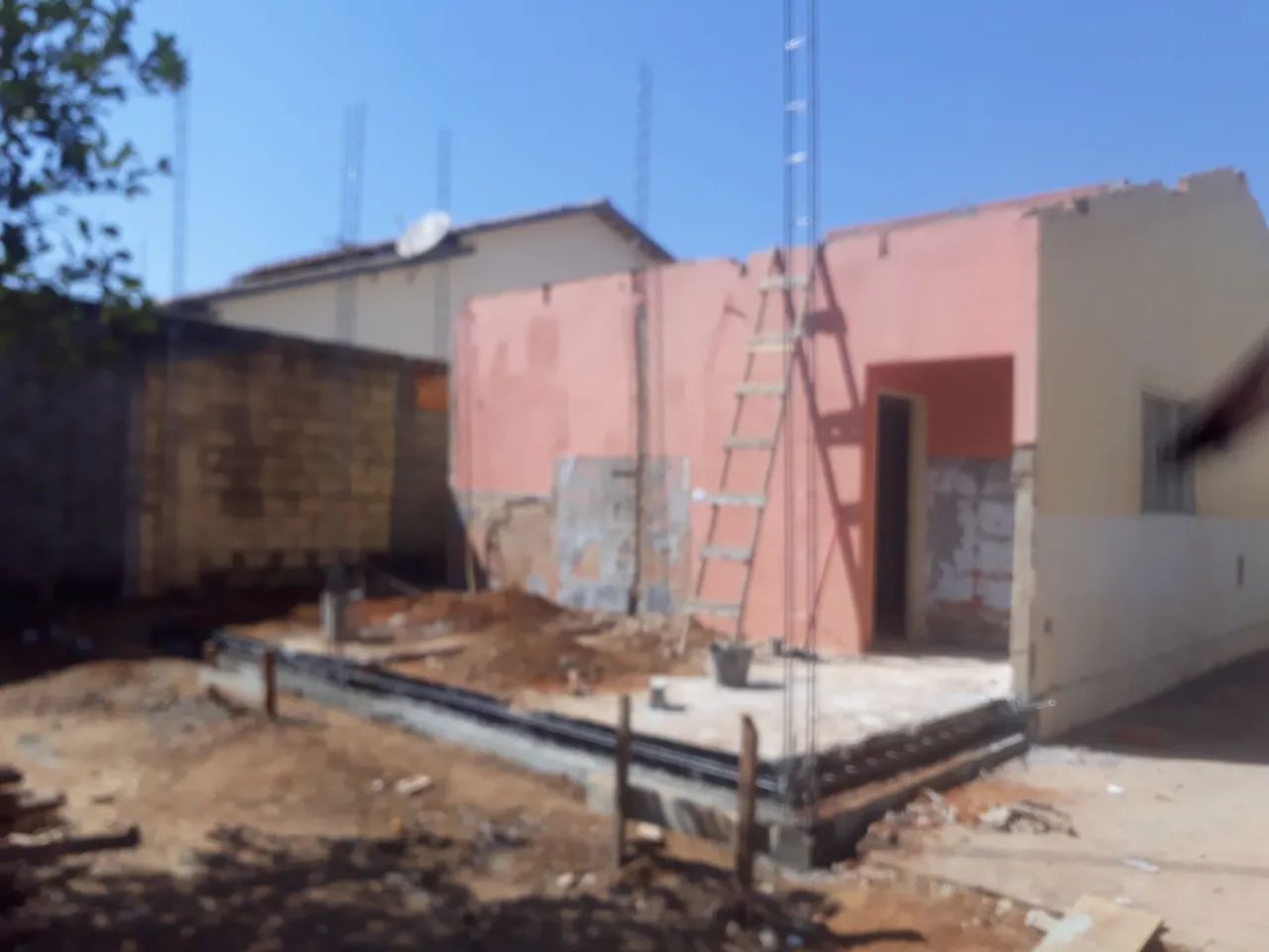 Pedreiro disponível para empreita e diária! construção e reforma  - Foto 4