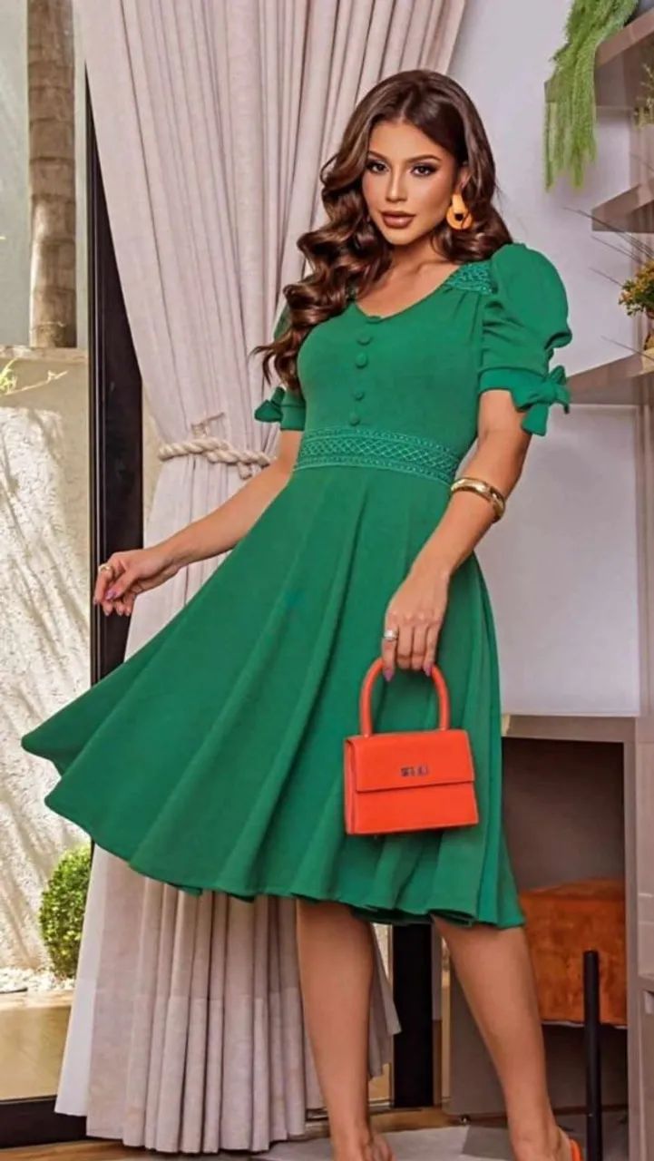 Vestido Midi Floral Lilás e Amarelo - Foto 2