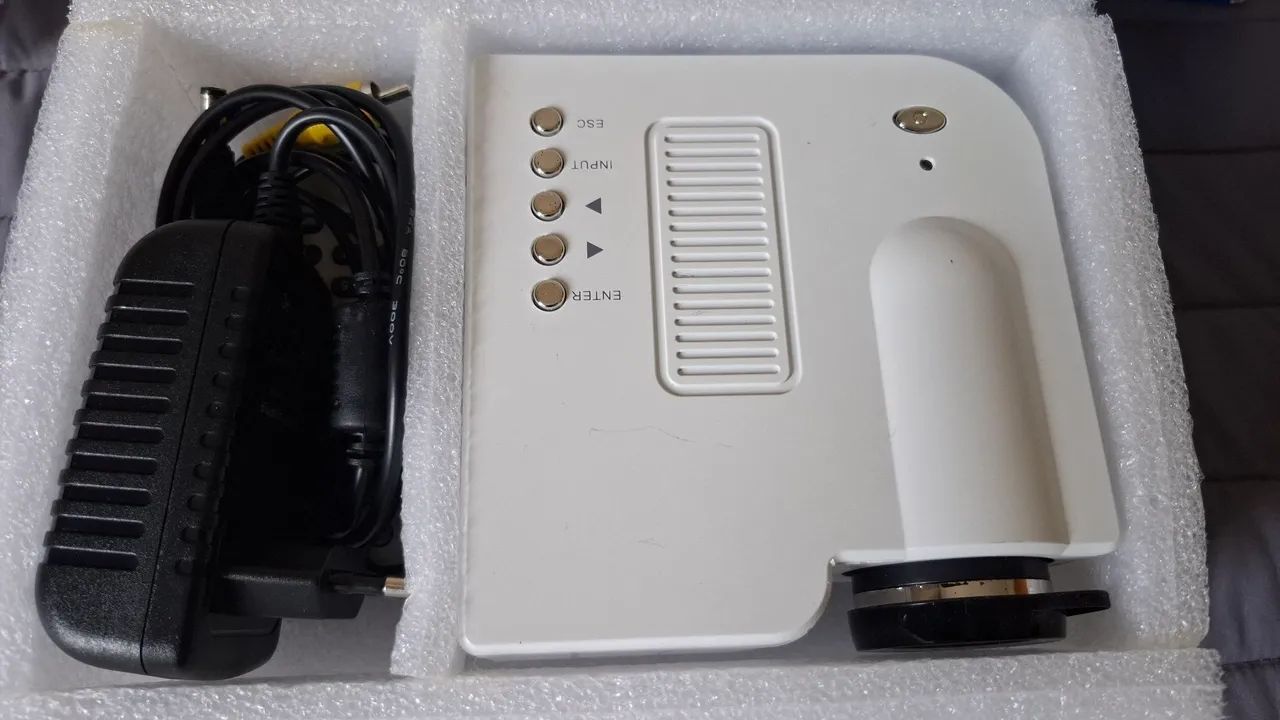 Projetor Portátil Mini Cinema - Foto 3