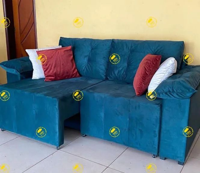 Sofá Cinza com 3 Lugares e Puffs - Foto 3