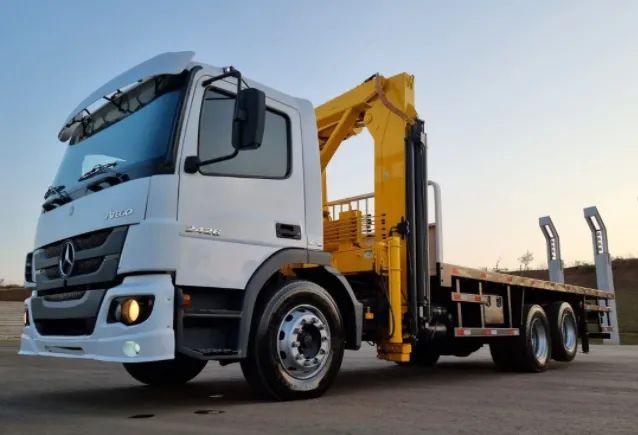 Atego  2426 Munck  2015. - Foto 2