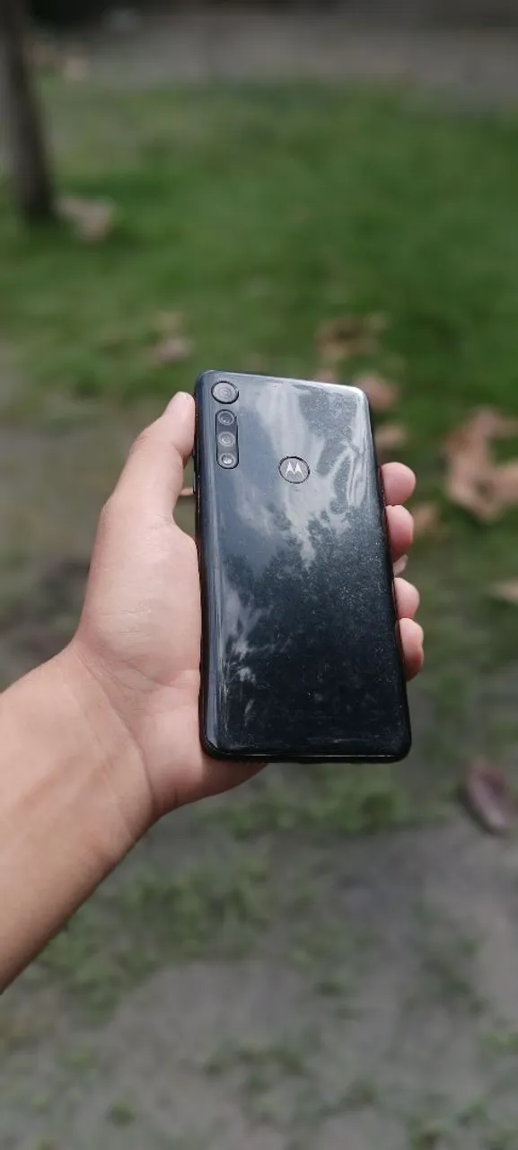 Moto G8 play