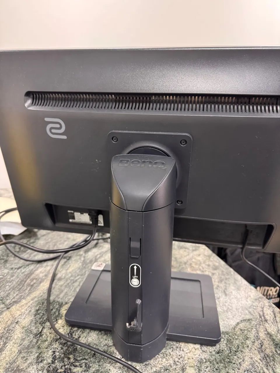 Monitor BenQ XL2411 - Gamer - Foto 3