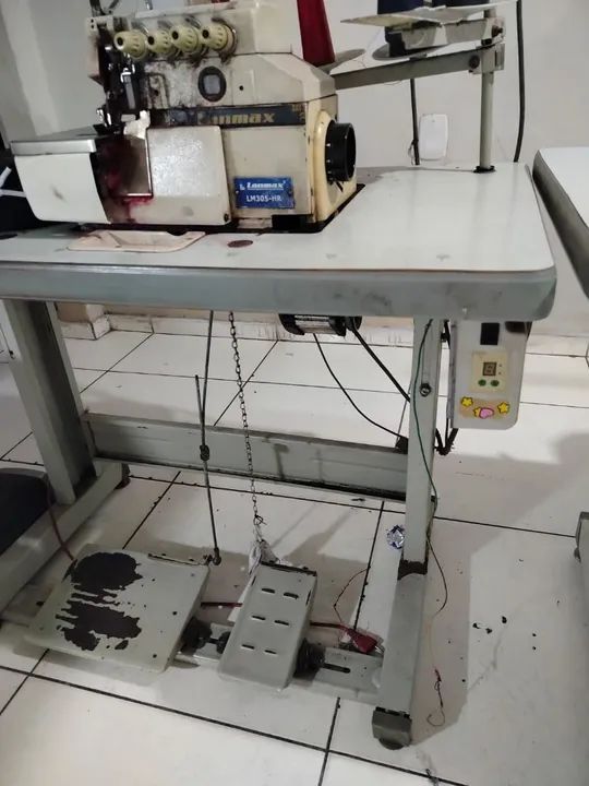 Máquina interlok motor direct 1.800, - Foto 2