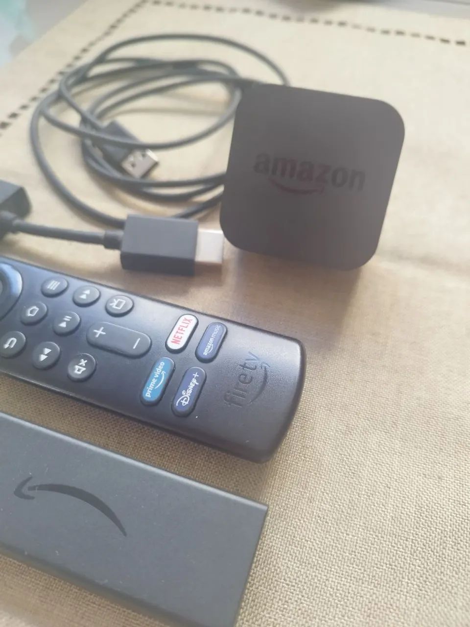Amazon Fire TV Stick Completo - Foto 3