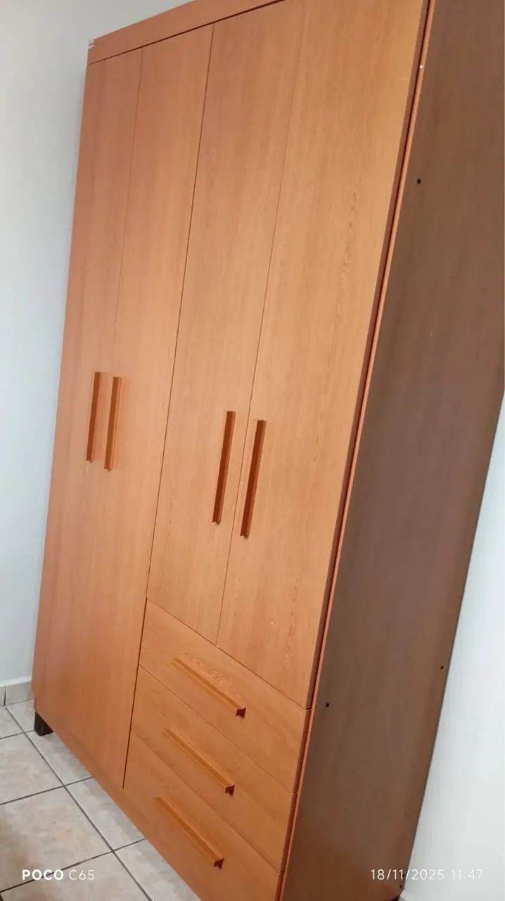 Guarda Roupa Solteiro Novo 