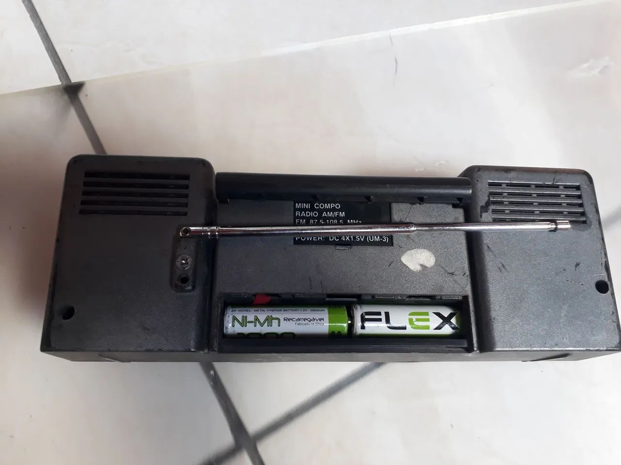 Radinho antigo funcionando perfeitamente - Foto 4