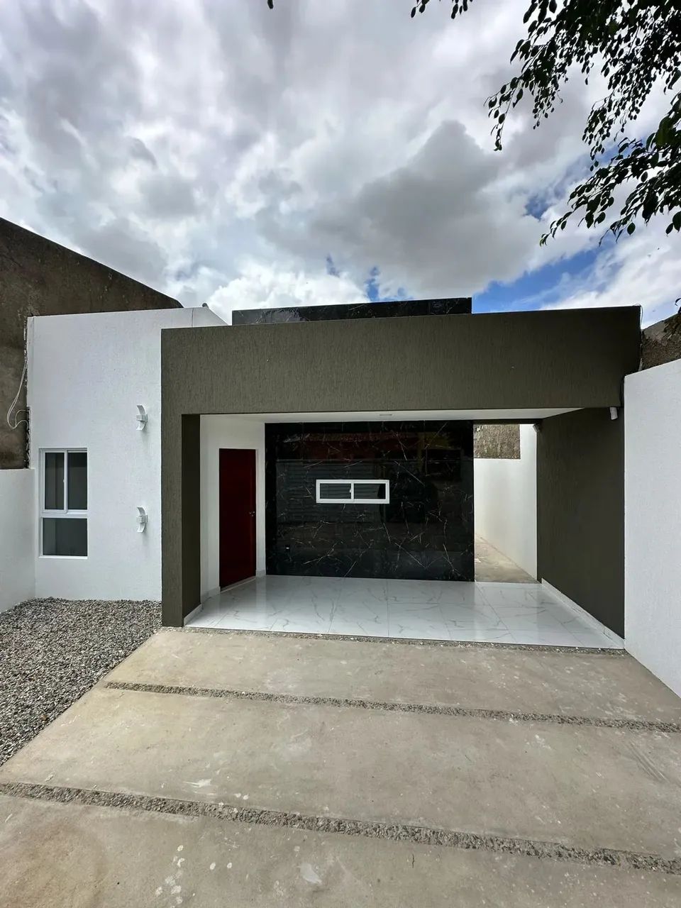 Casa com 3 quartos para venda na cidade de Campina Grande-PB.