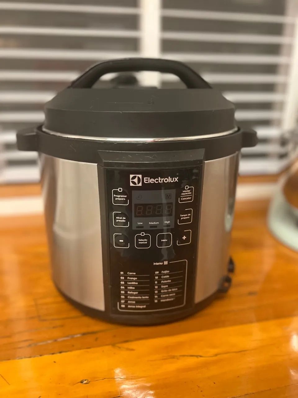 Panela Elétrica de Pressão Electrolux