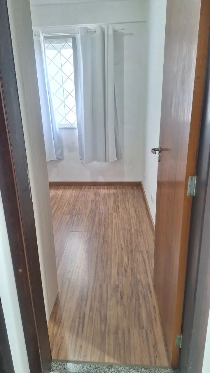 Quarto individual para locação em Araucária 