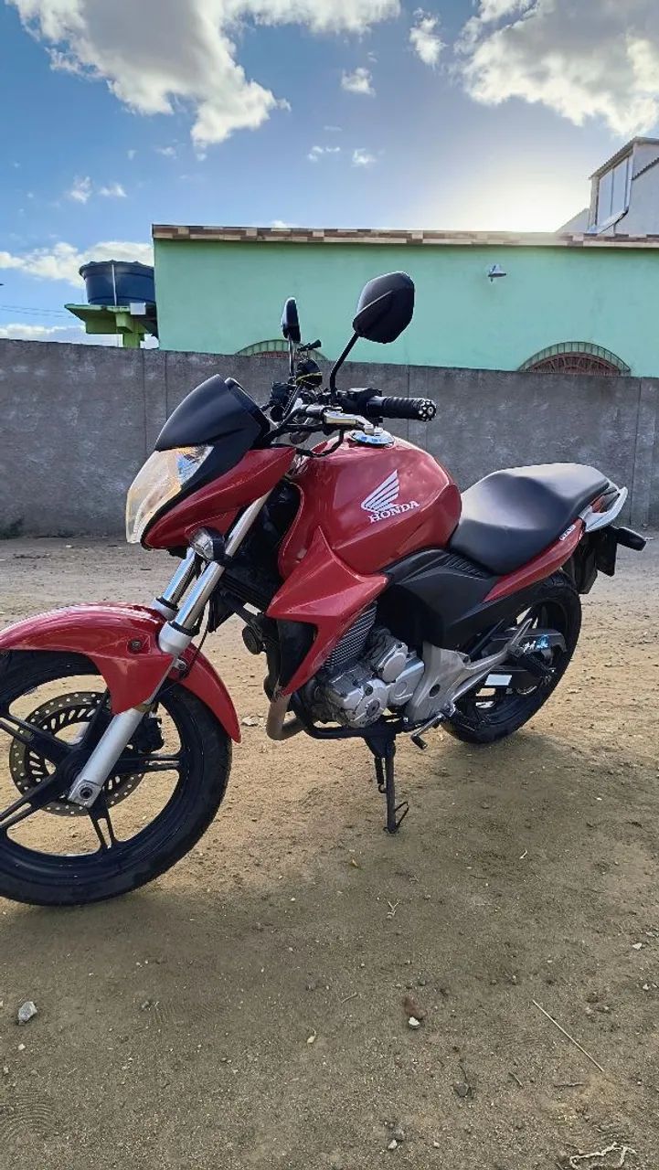 CB300R