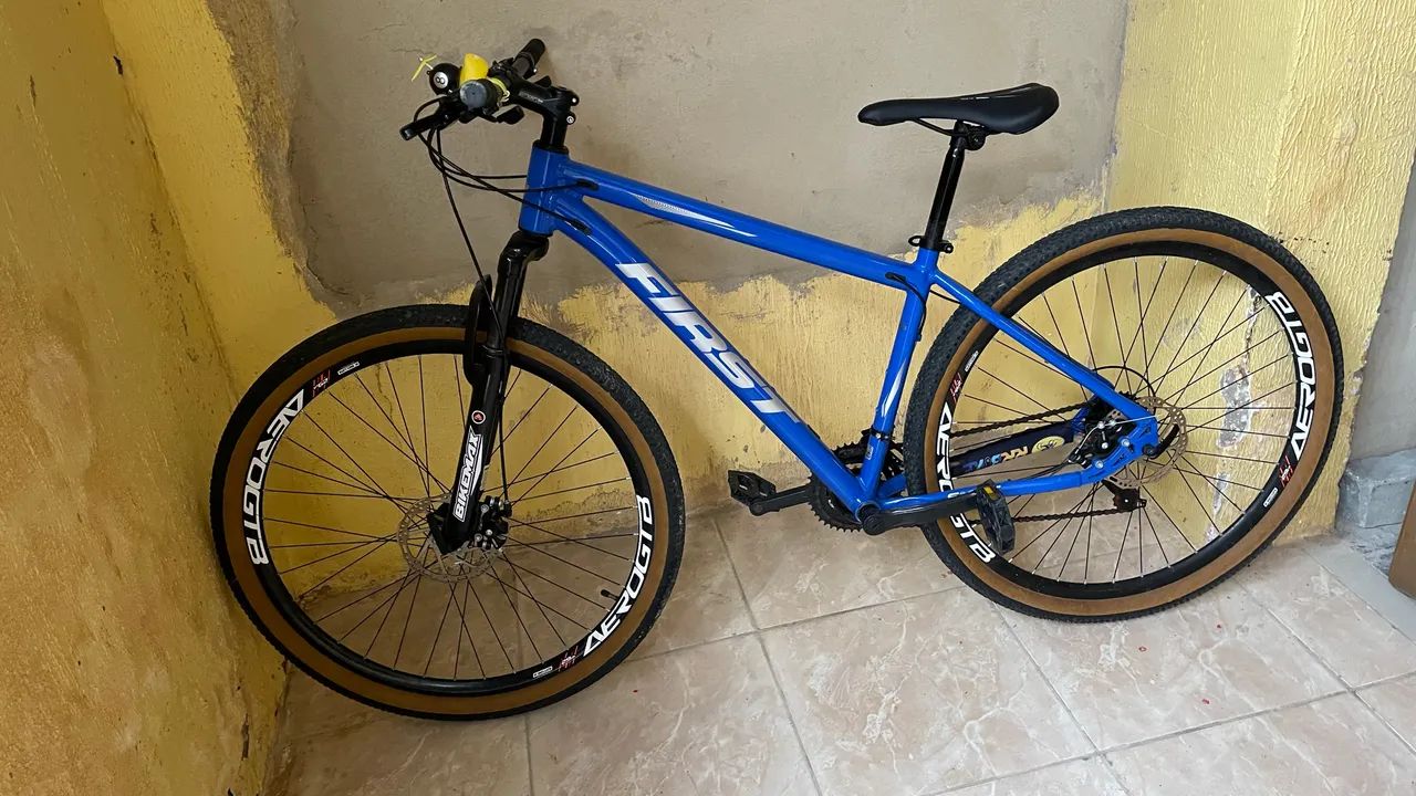 Vendo Duas Bicicletas Uma Aro29 e Outra Aro26